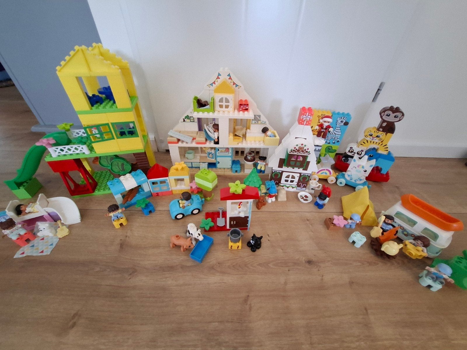 Complete duplo set
- poppenhuis (inc handleiding)
- kersthui, Ophalen, Zo goed als nieuw, Duplo