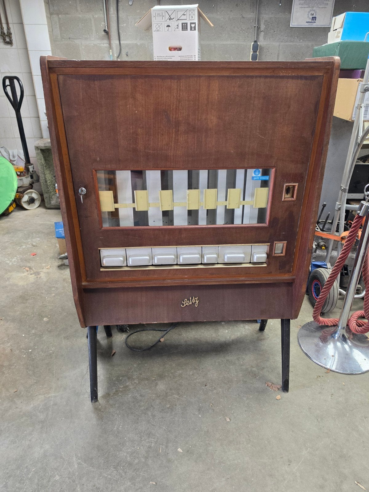 Vintage sigarettenautomaat - Decoratief object met patina, Verzamelen, Ophalen