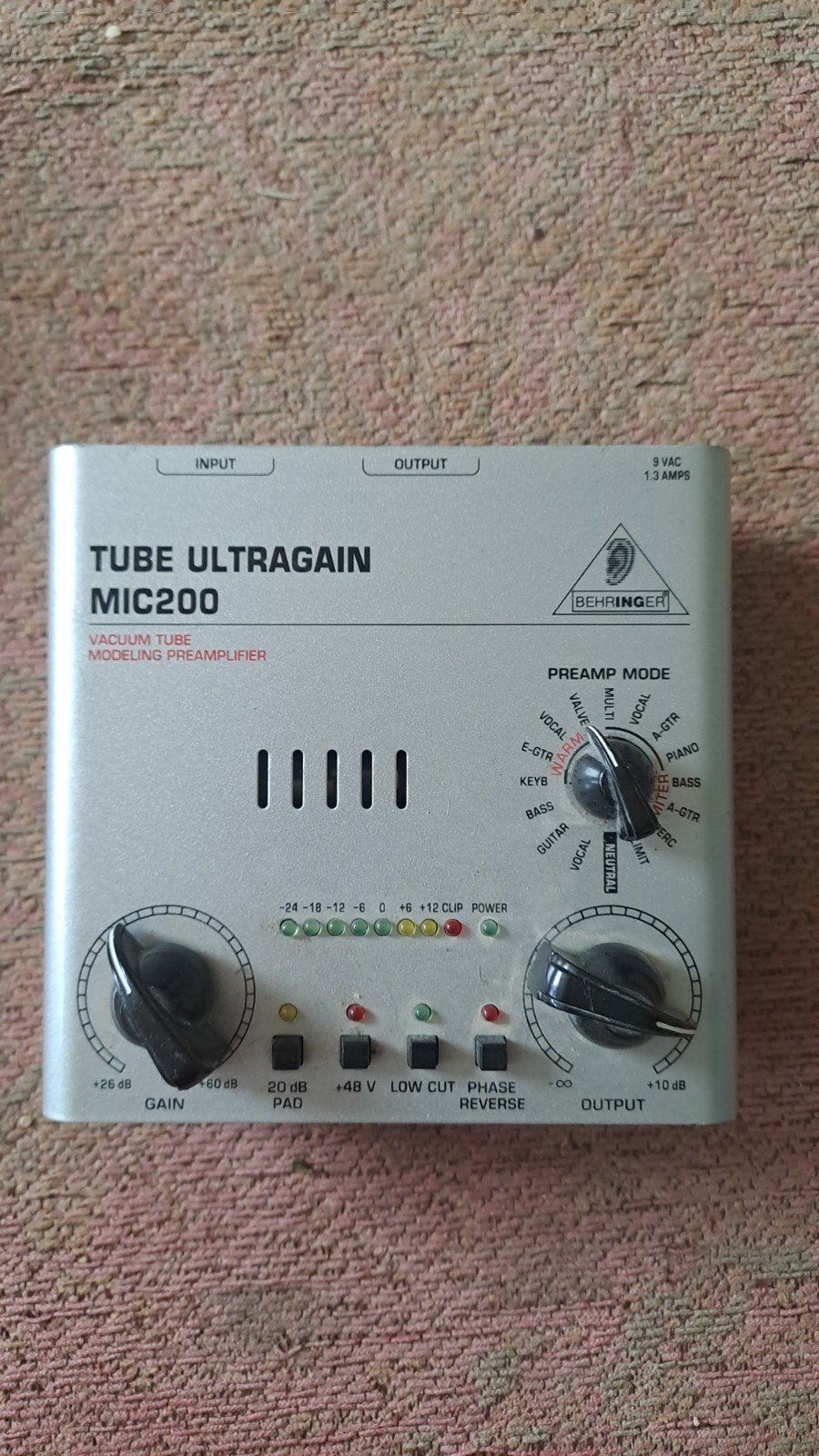 Behringer Tube Ultragain MIC200 Microfoon Voorversterker, Ophalen