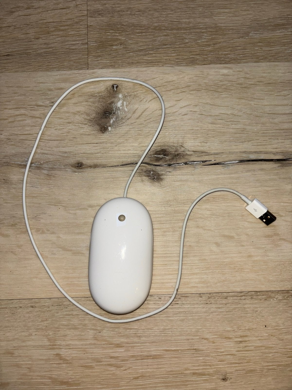 Apple A1152 USB Bedrade Muis - Wit, Computers en Software, Ophalen of Verzenden, Gebruikt, Bedraad, Muis