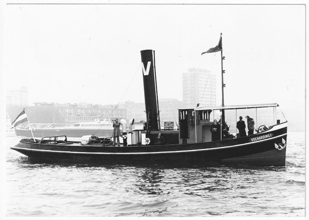 Foto - Sleepboot Volharding 1 Rotterdam - Schip Scheepvaart, Ophalen of Verzenden, Gebruikt, Motorboot, Kaart, Foto of Prent