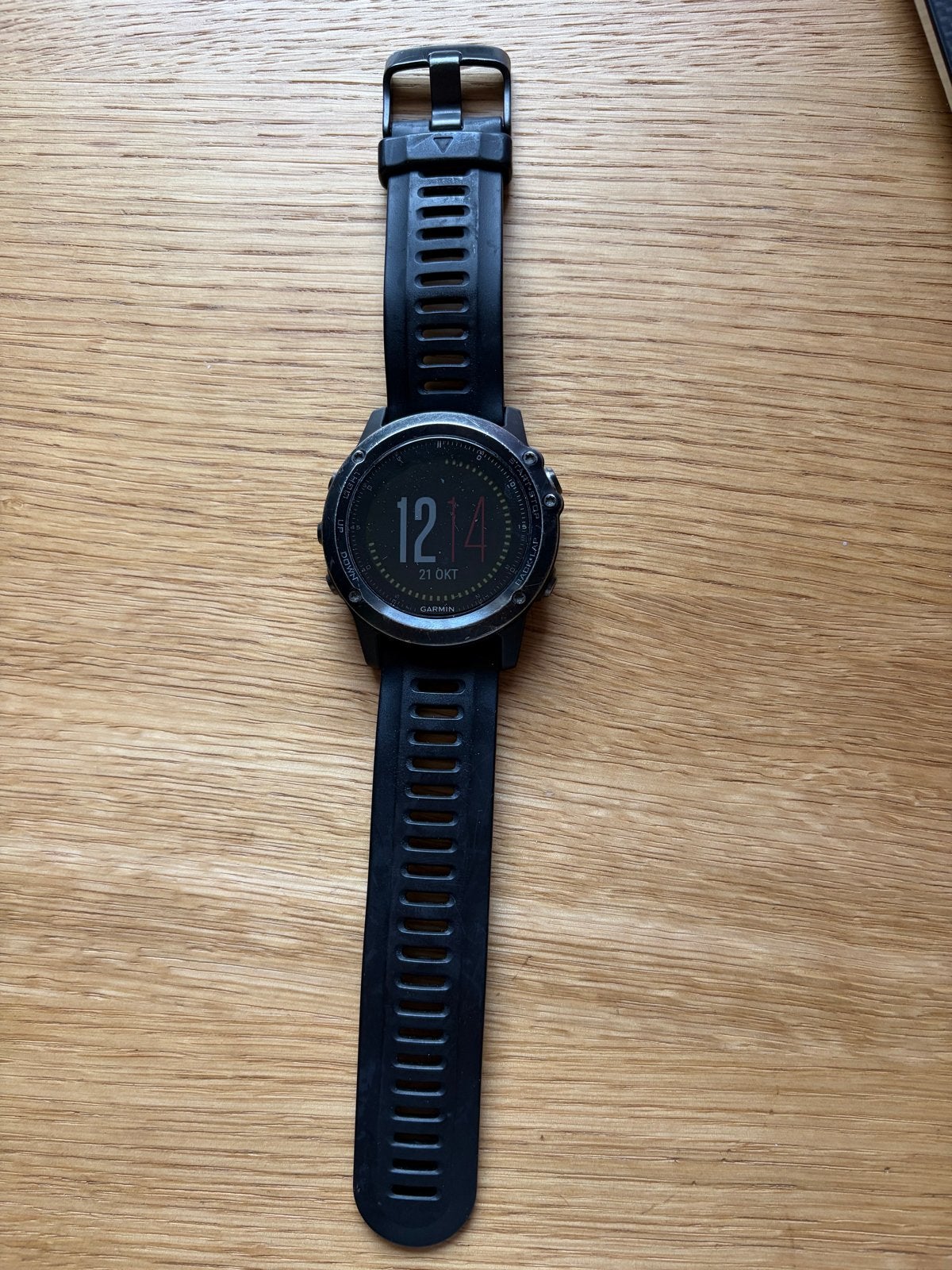Garmin Fenix 3 GPS Sporthorloge Zwart met Oplader, Gebruikt, Zwart, Ophalen of Verzenden, Waterdicht