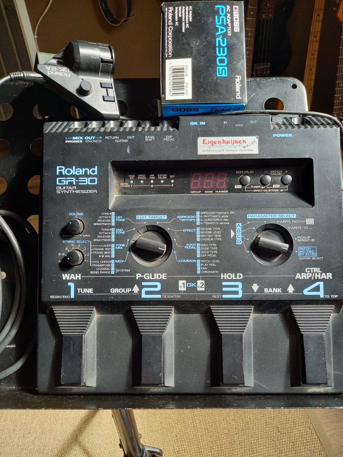 Roland GR-30 Gitaar Synthesizer met GK-2A pickup, Ophalen of Verzenden
