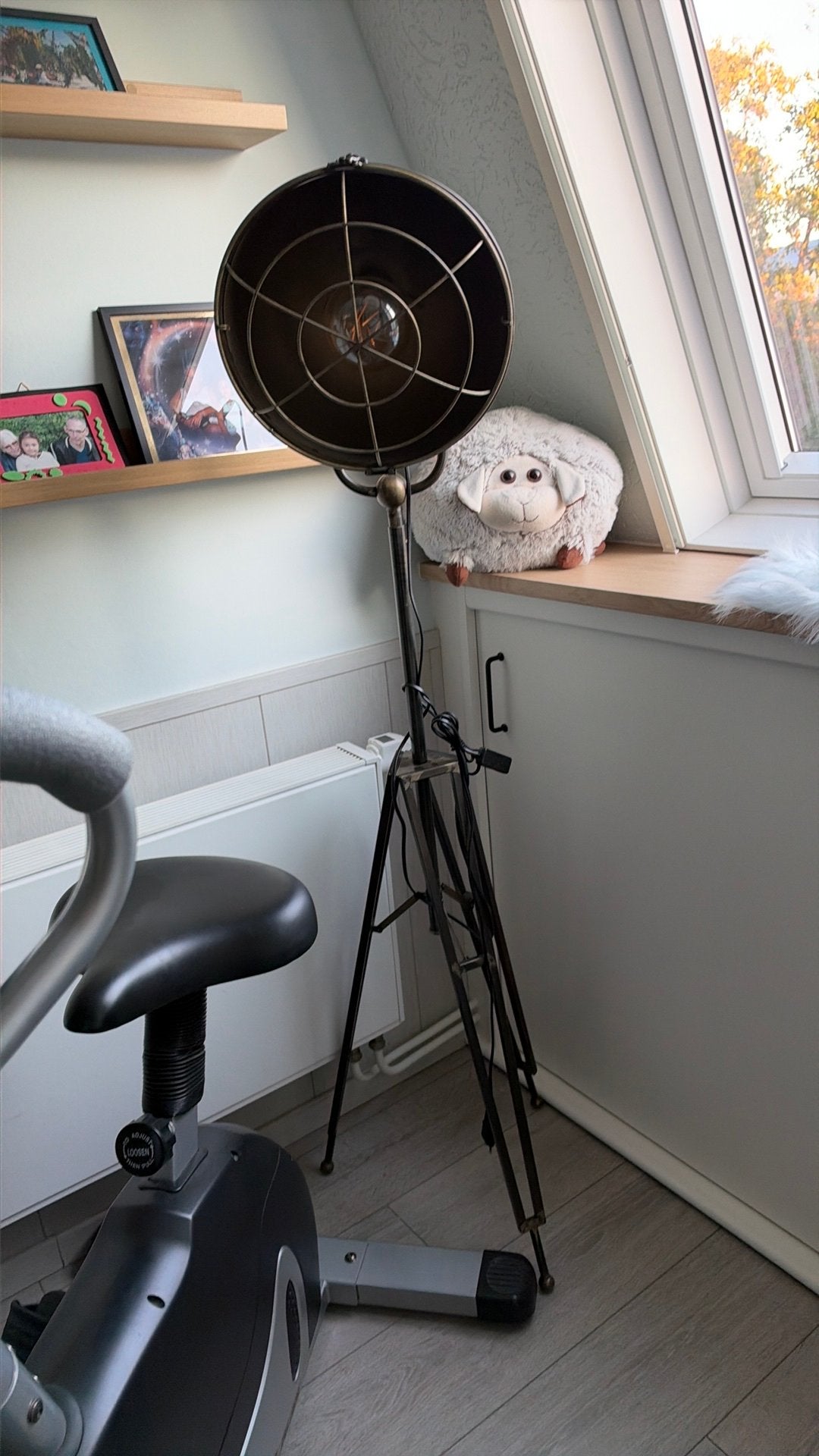 Staande industrieele lamp, Ophalen, Zo goed als nieuw, 150 tot 200 cm