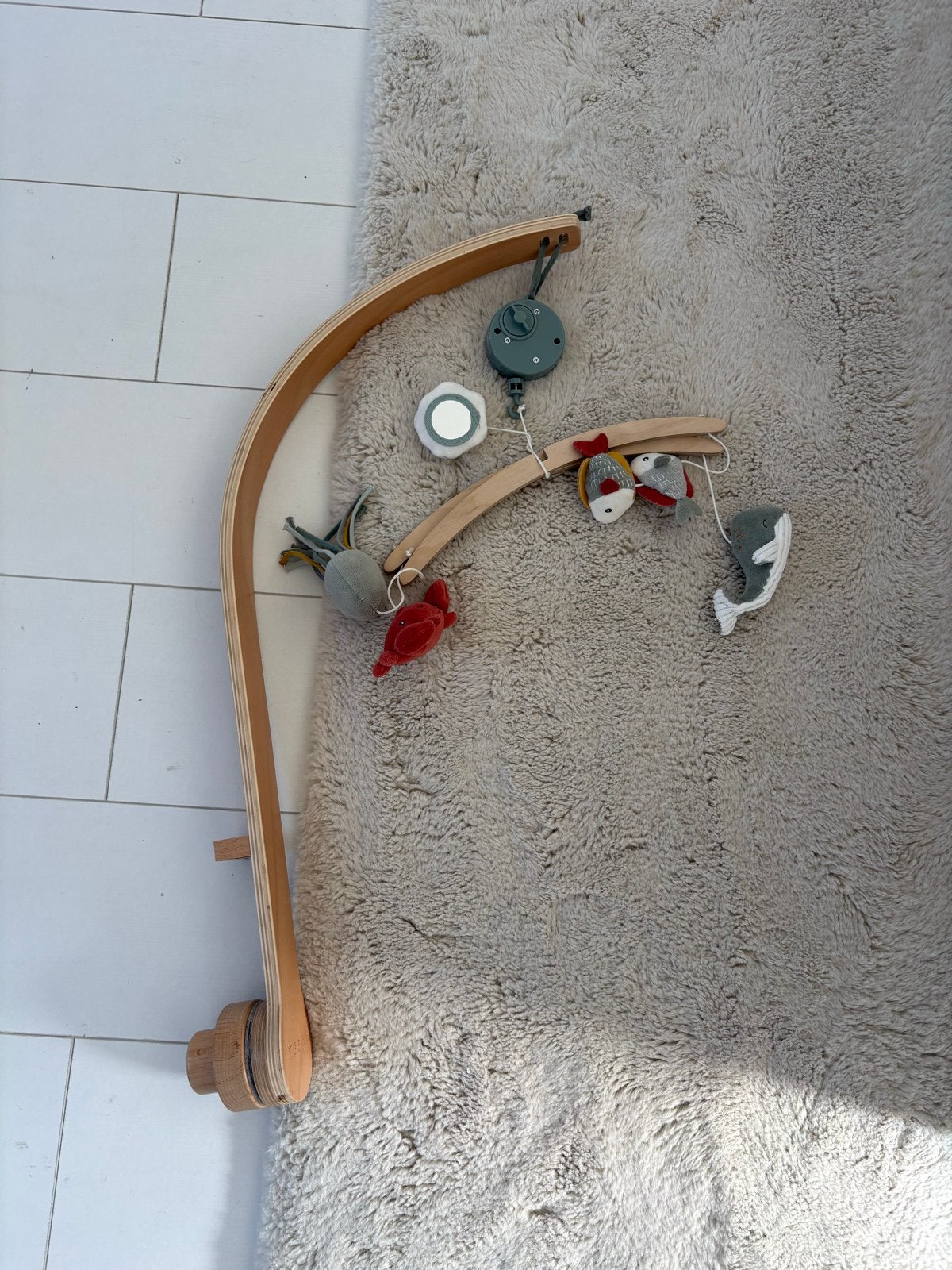 Little dutch Houten baby mobiel met zeedieren, Kinderen en Baby's, Ophalen of Verzenden, Zo goed als nieuw, Mobiel
