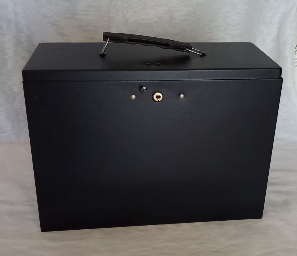 Metalen Kist/ Doos/ archiefdoos/, Minder dan 50 cm, Verzenden, Minder dan 50 cm, Zo goed als nieuw