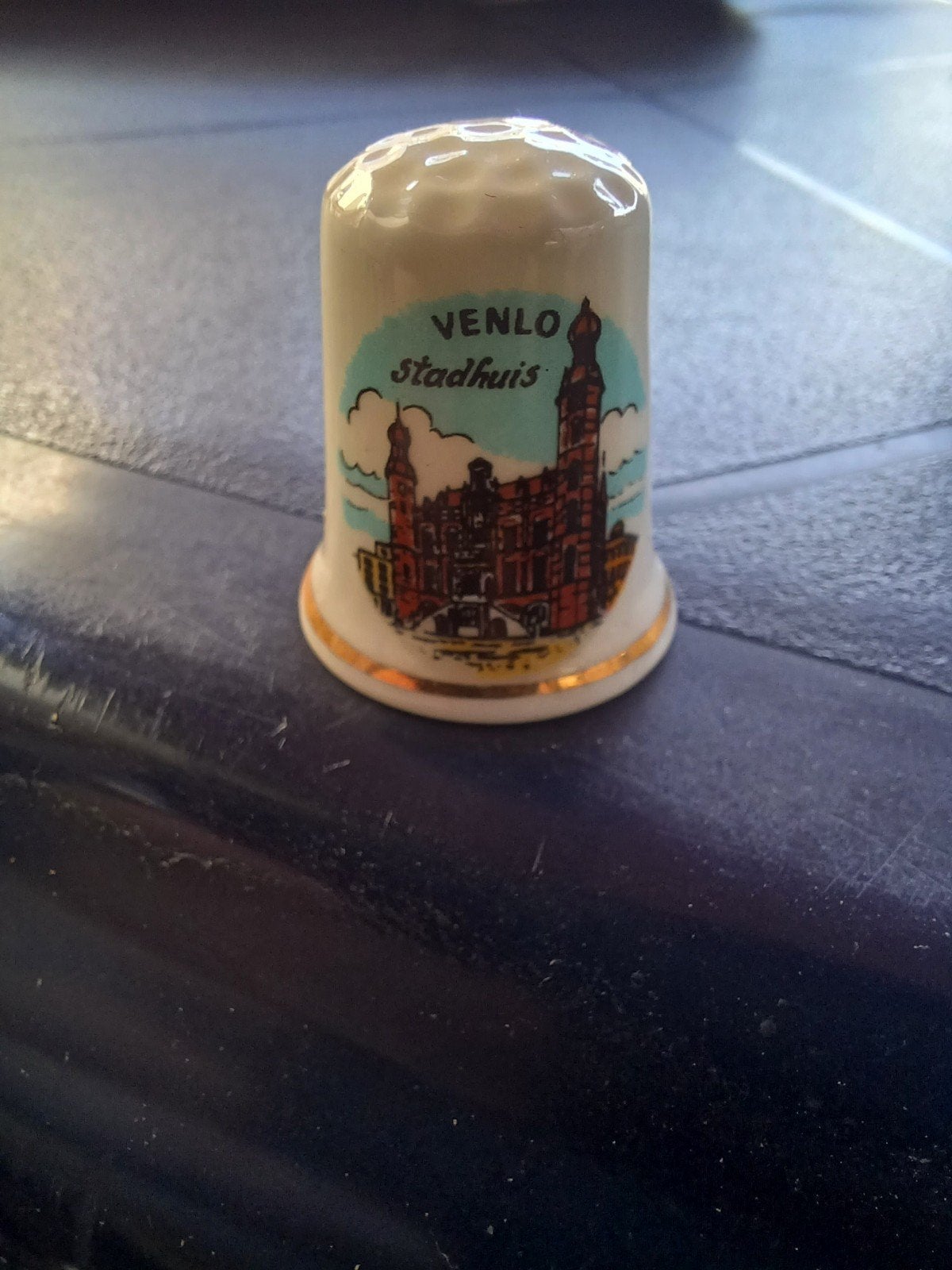 Vingerhoedje Venlo Stadhuis, Ophalen of Verzenden, Gebruikt, Nederland