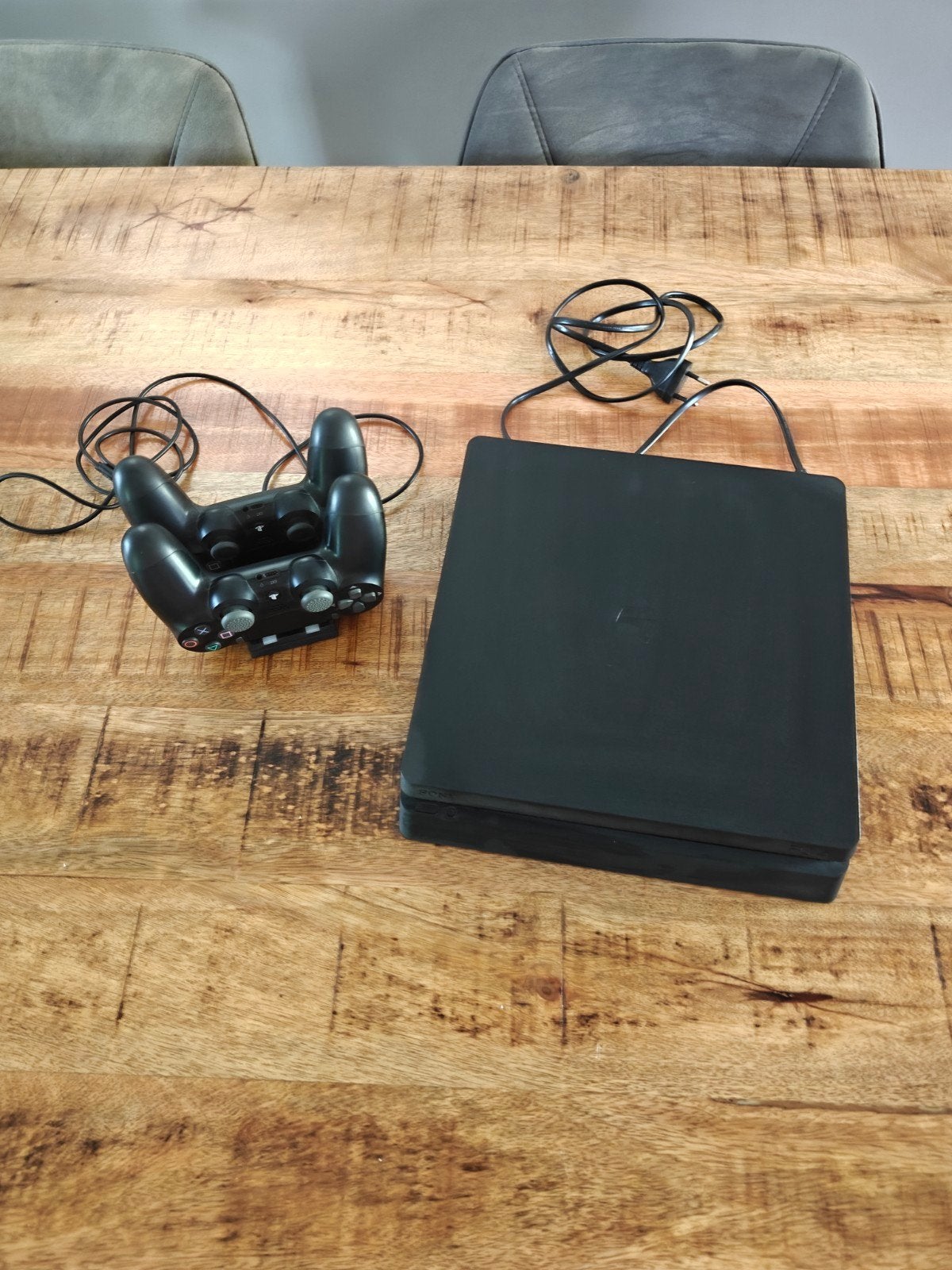 Sony PlayStation 4 PS4 slim 500GB, Spelcomputers en Games, Spelcomputers | Sony PlayStation 4, Ophalen, Met 2 controllers, Slim