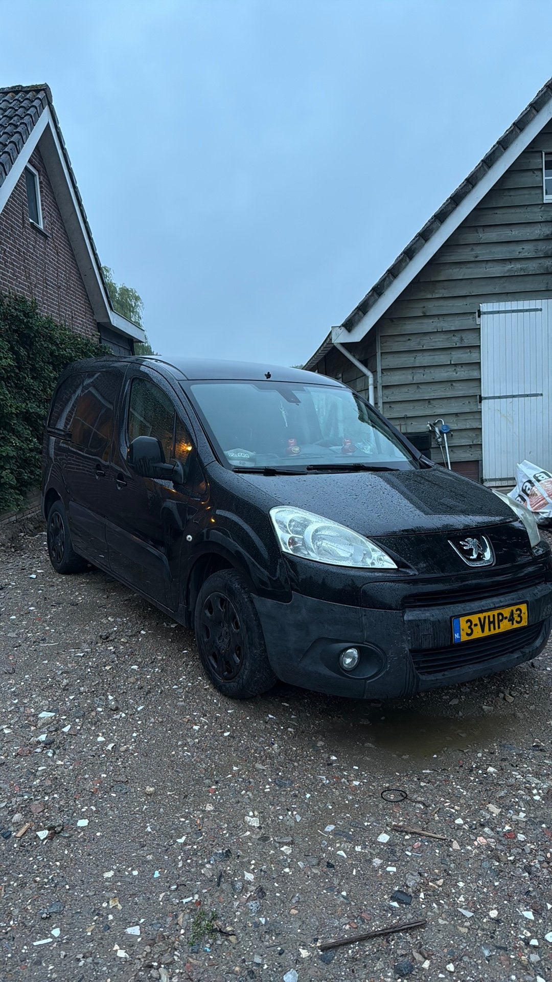 Peugeot Partner moet nu weg 1.6 Hdif 66KW 120 L1 2PL 2010, Voorwielaandrijving, Stof, 4 cilinders, Zwart