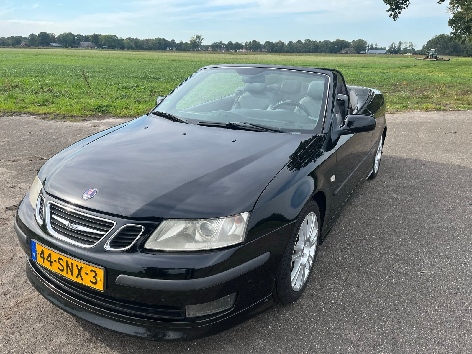 Saab 9-3 2.0 Turbo vector Cabrio AUT 2005 Zwart, Auto's, 1998 cc, Cabriolet, 4 stoelen, Zwart