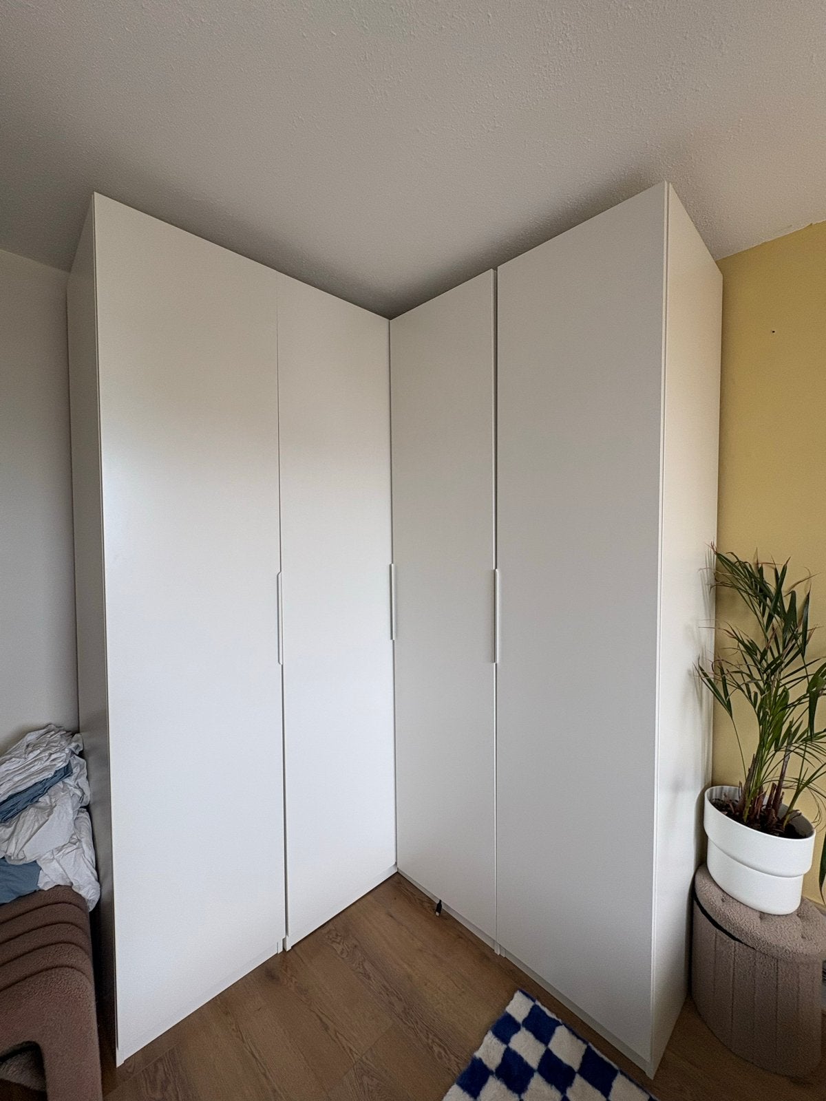 (1 jaar oud) Witte hoekkast PAX met planken en hangruimte, Ophalen, 200 cm of meer, 150 tot 200 cm, IKEA PAX
