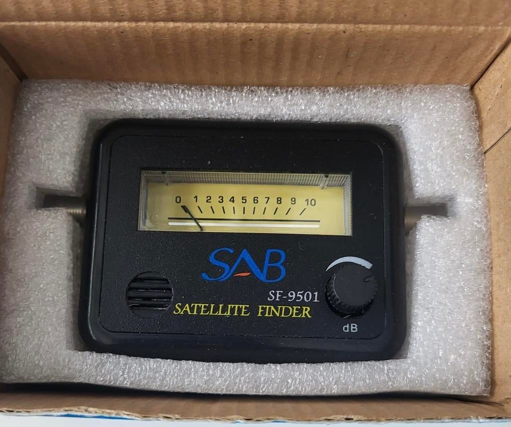 SAB SF-9501 Satelliet Zoeker, Ophalen of Verzenden, Gebruikt, (Schotel)antenne-accessoires, Overige merken