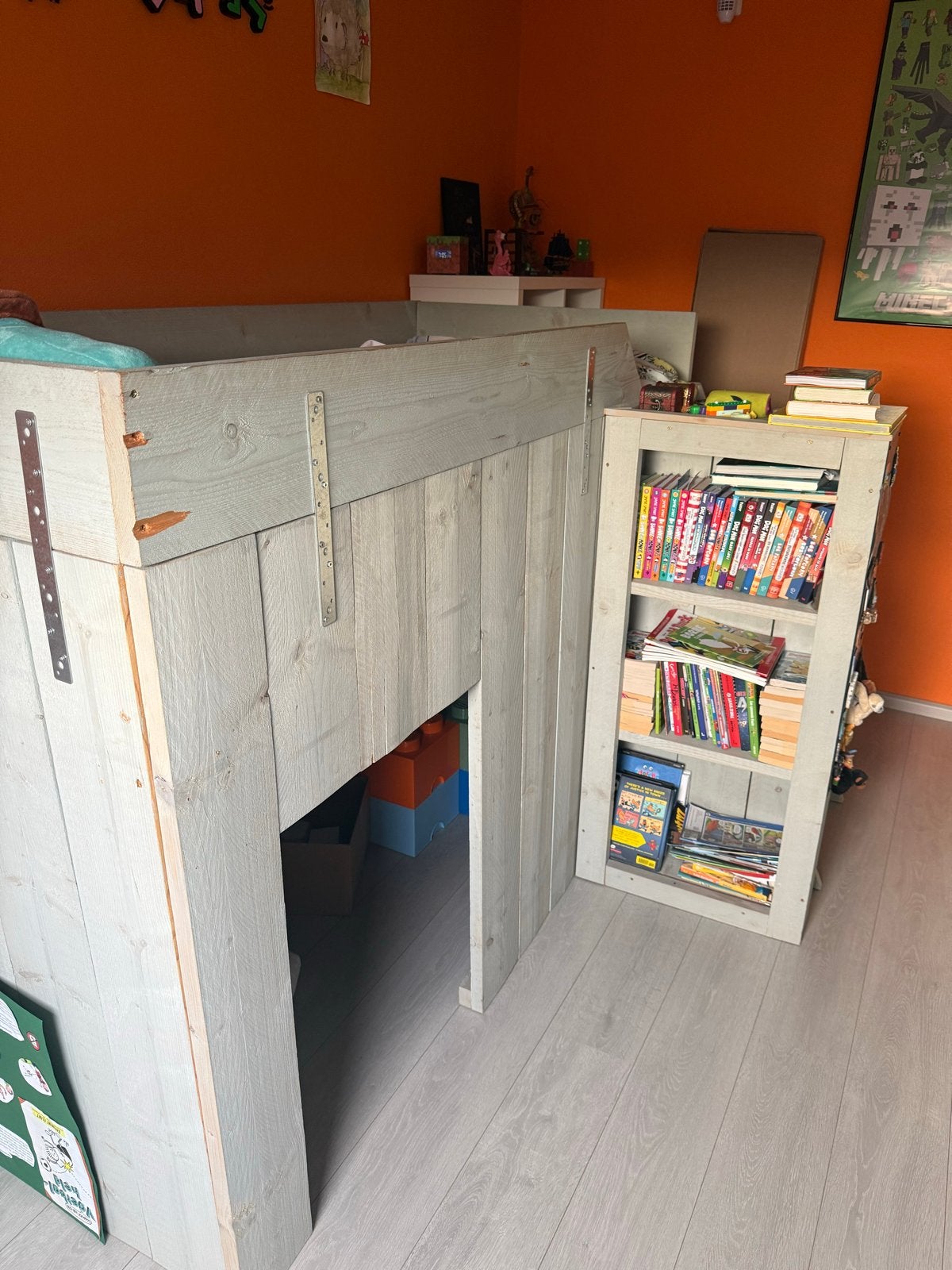 Stevig hoogslaper met opbergruimte en trap, Kinderen en Baby's, Ophalen, Gebruikt, 100 cm of meer, Hoogslaper of Stapelbed