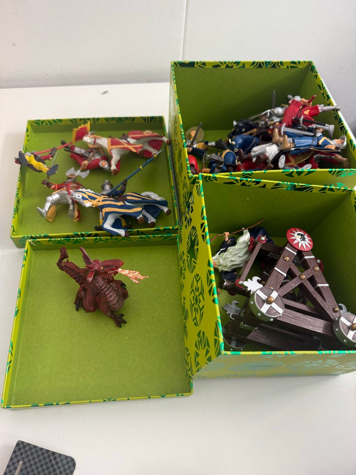 Grote set ridders, paarden, draak en katapult, Ophalen, Gebruikt, ., .