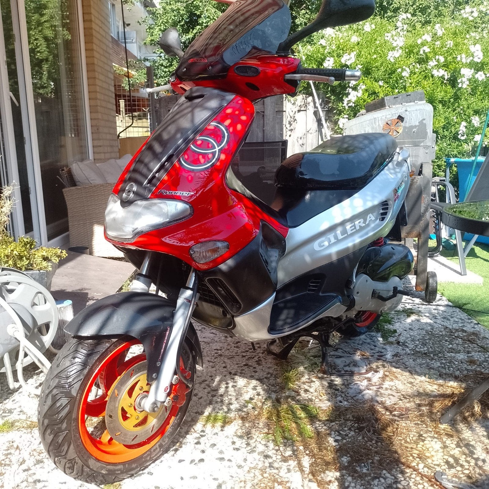 runner 180 SP PRO, Motoren, Ophalen of Verzenden