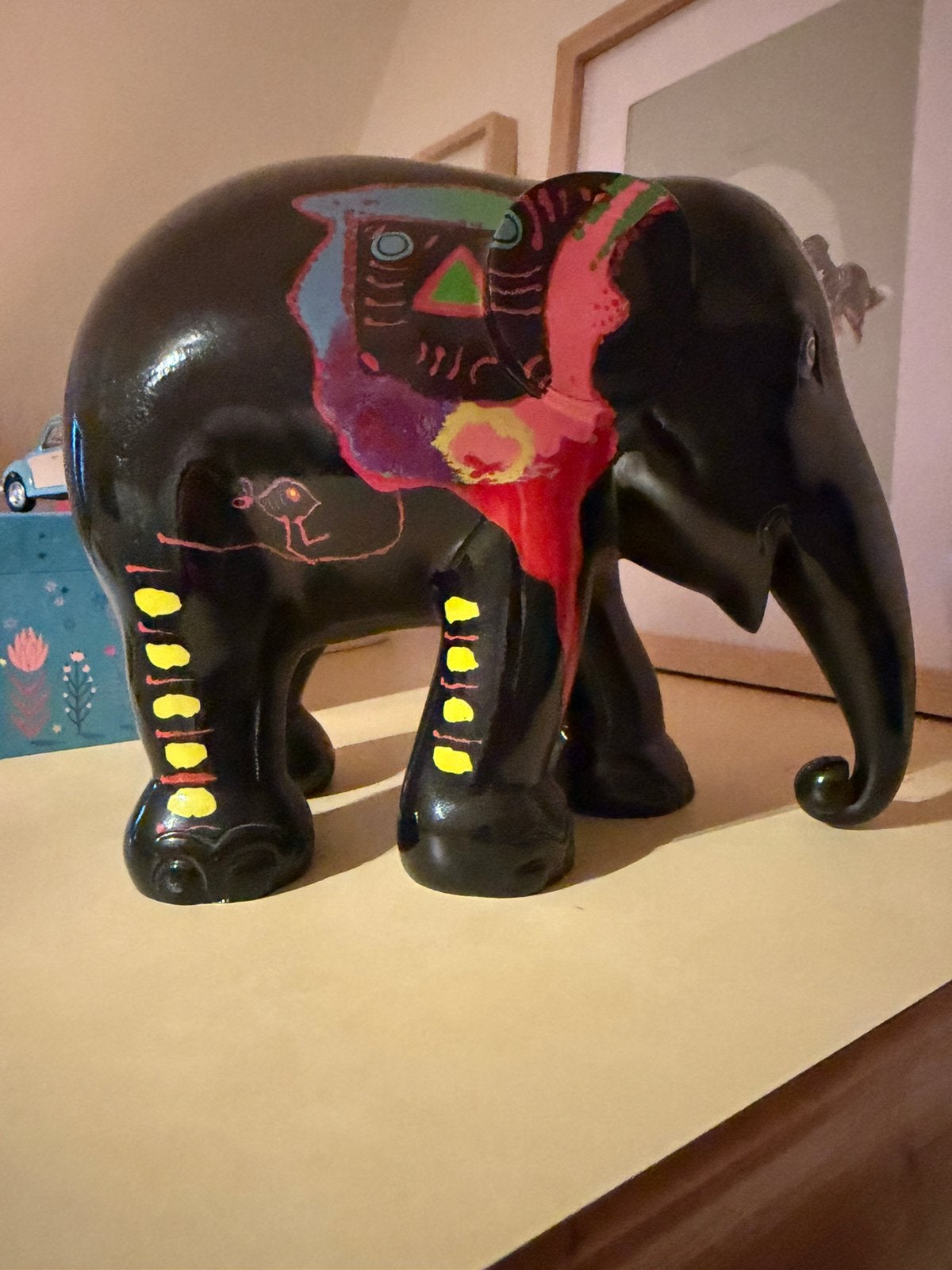 Kleurrijke olifant te koop, Ophalen of Verzenden