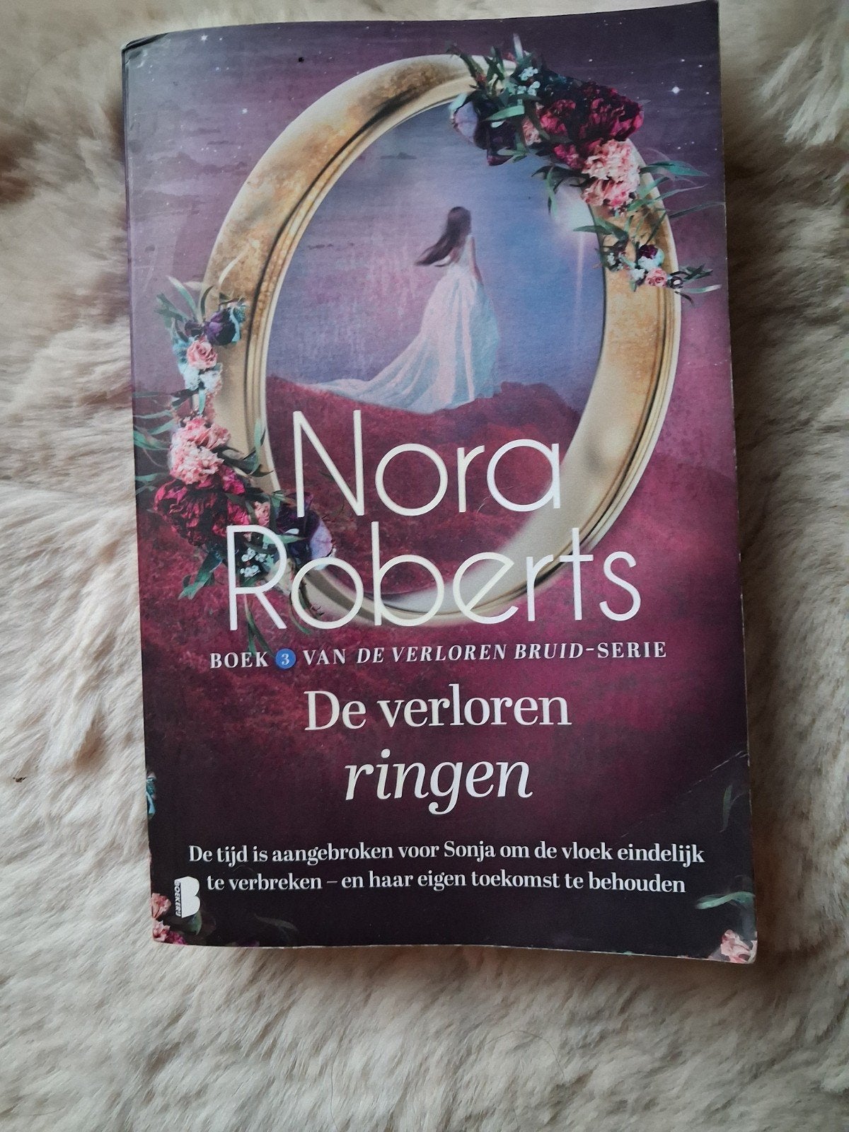 Nora Roberts - De verloren ringen (Boek 3), Ophalen, Zo goed als nieuw, Nora Roberts