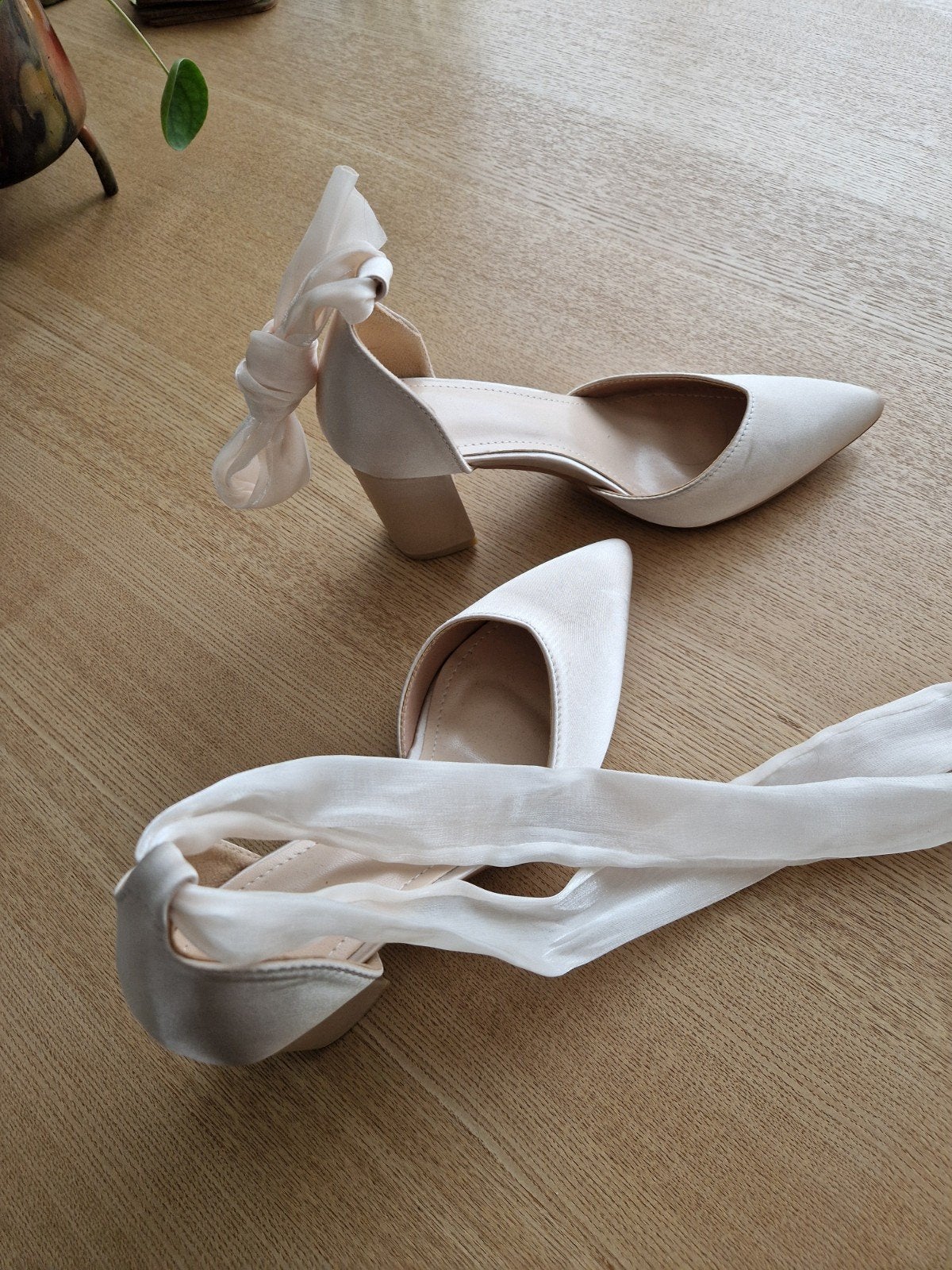 Bruidsschoenen, Ophalen of Verzenden, Zo goed als nieuw, Overige kleuren, Schoenen
