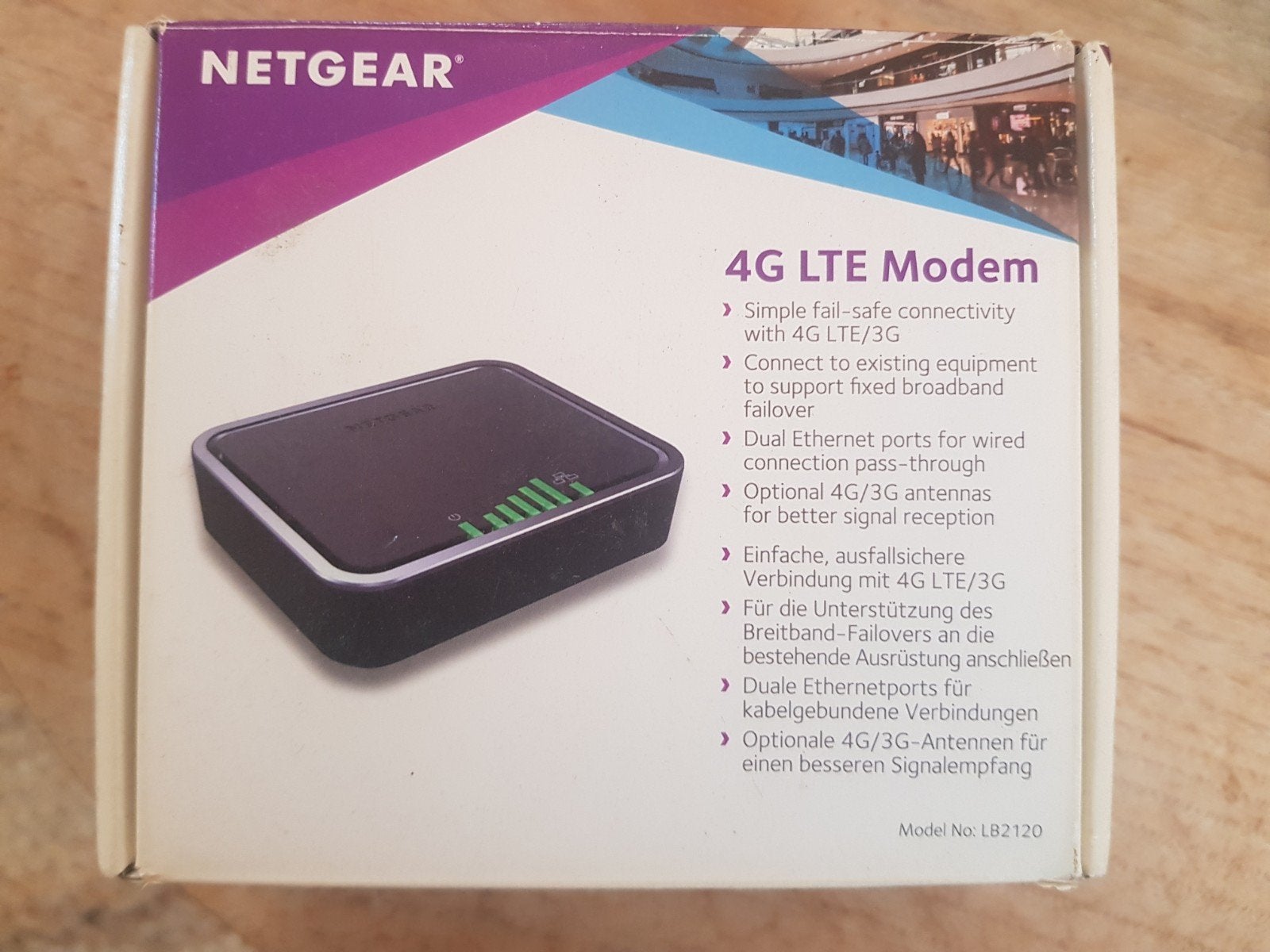 Snelle Netgear 4G LTE modem (LB2120), Computers en Software, Ophalen of Verzenden, Zo goed als nieuw, Router met modem, NETGEAR
