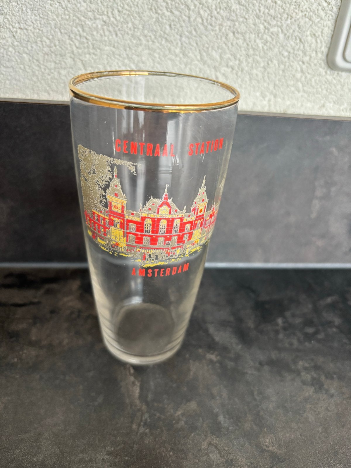 2 Vintage Bierglazen: Amsterdam CS & De Spoorwegen, Ophalen of Verzenden, Gebruikt, Bierglas