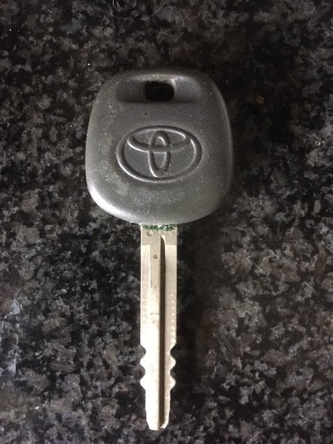 contactsleutel auto Toyota RAV4 (serie 2005-2008), Ophalen of Verzenden, Zo goed als nieuw