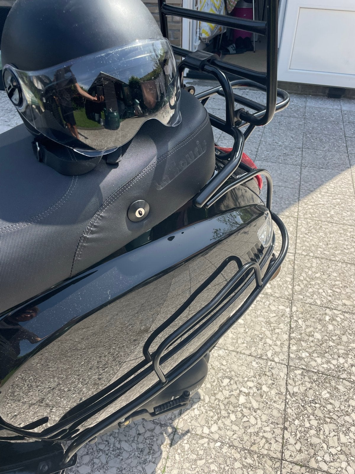 Scooter helm, mat zwart, zo goed als nieuw, Ophalen of Verzenden, Zo goed als nieuw
