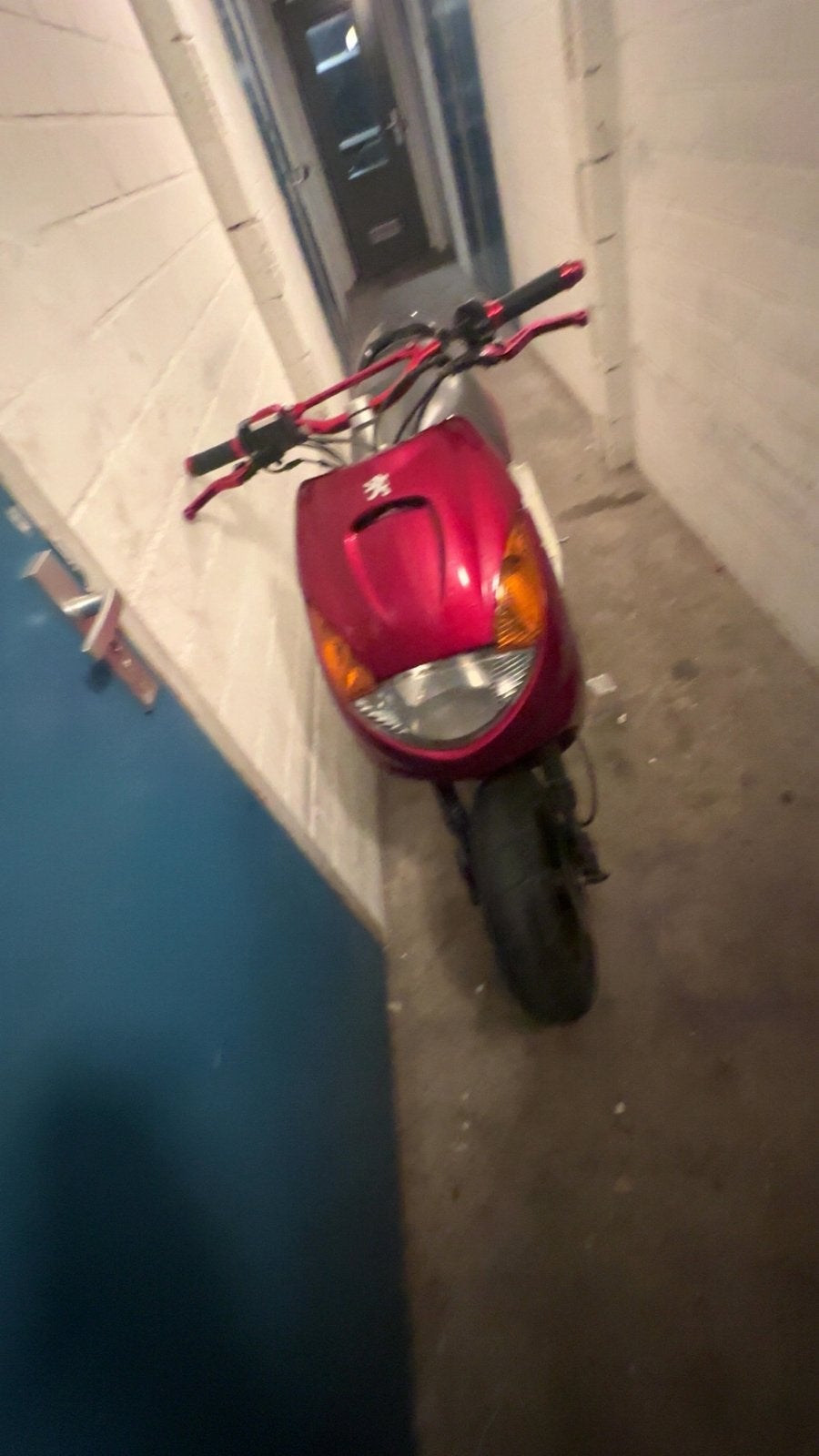 Vivacity 70cc & aprilia amico 70cc, Ophalen, Zo goed als nieuw, Tweetakt, Peugeot