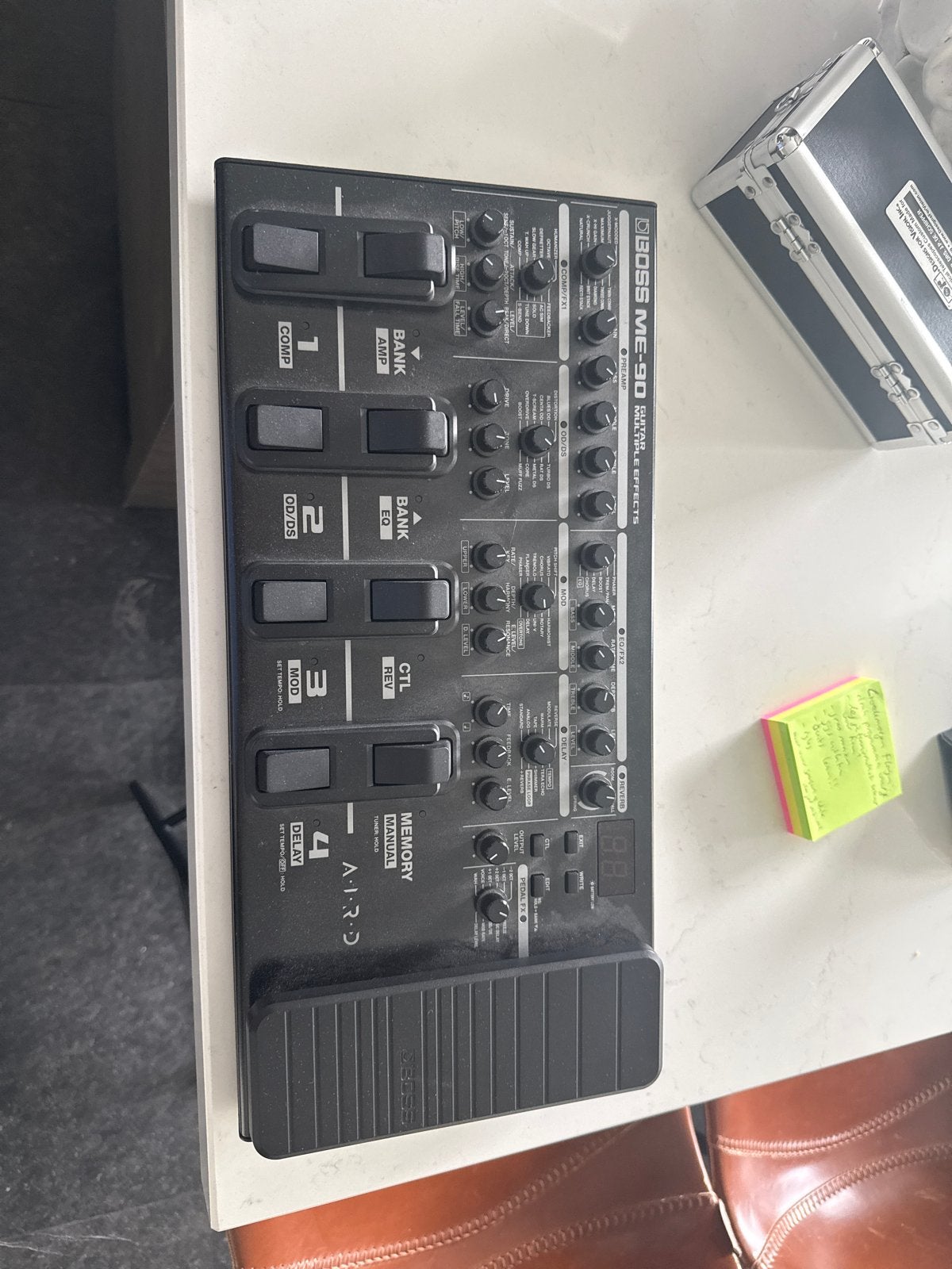 Boss ME-90 Gitaar Multi-effectpedaal - Zo goed als nieuw, Muziek en Instrumenten, Ophalen of Verzenden, Zo goed als nieuw, Multi-effect