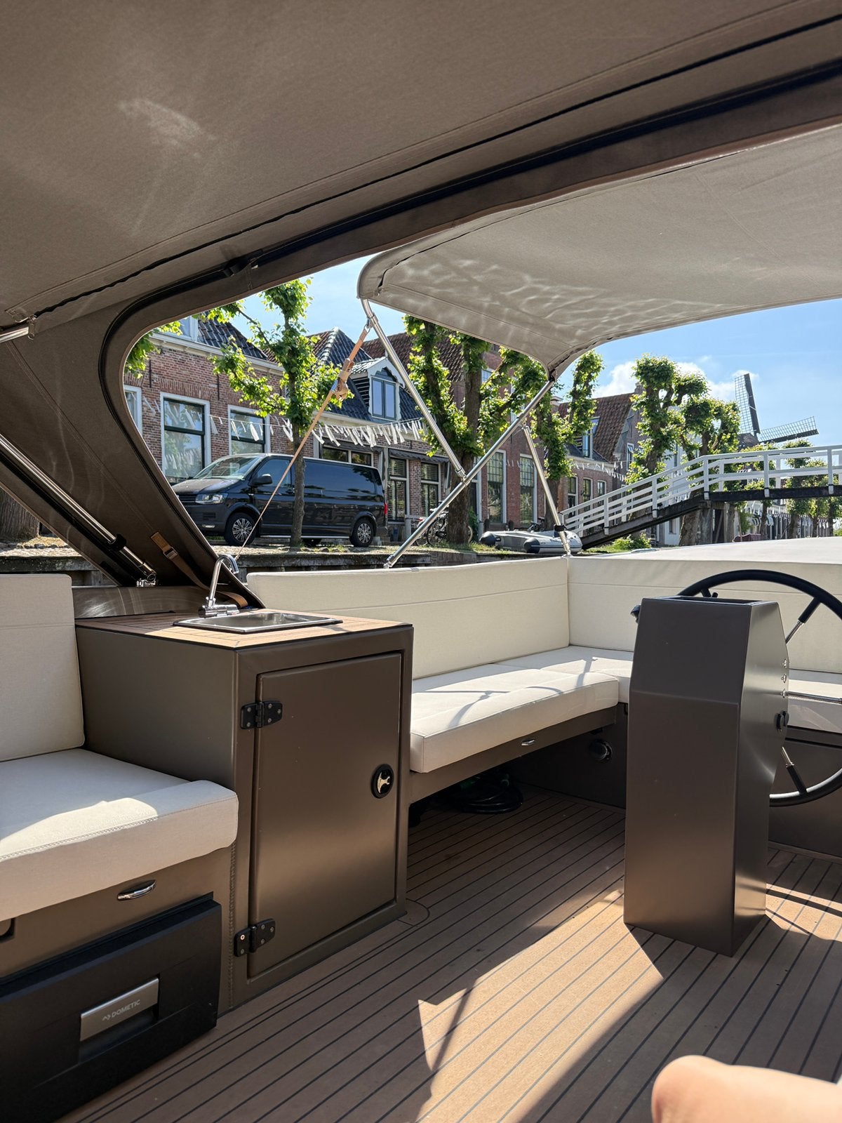 Navalia Aluminium Sloep 850 Cabin Outboard-2024 Nieuwstaat!, Watersport en Boten, Sloepen, Aluminium, Ophalen of Verzenden, Zo goed als nieuw