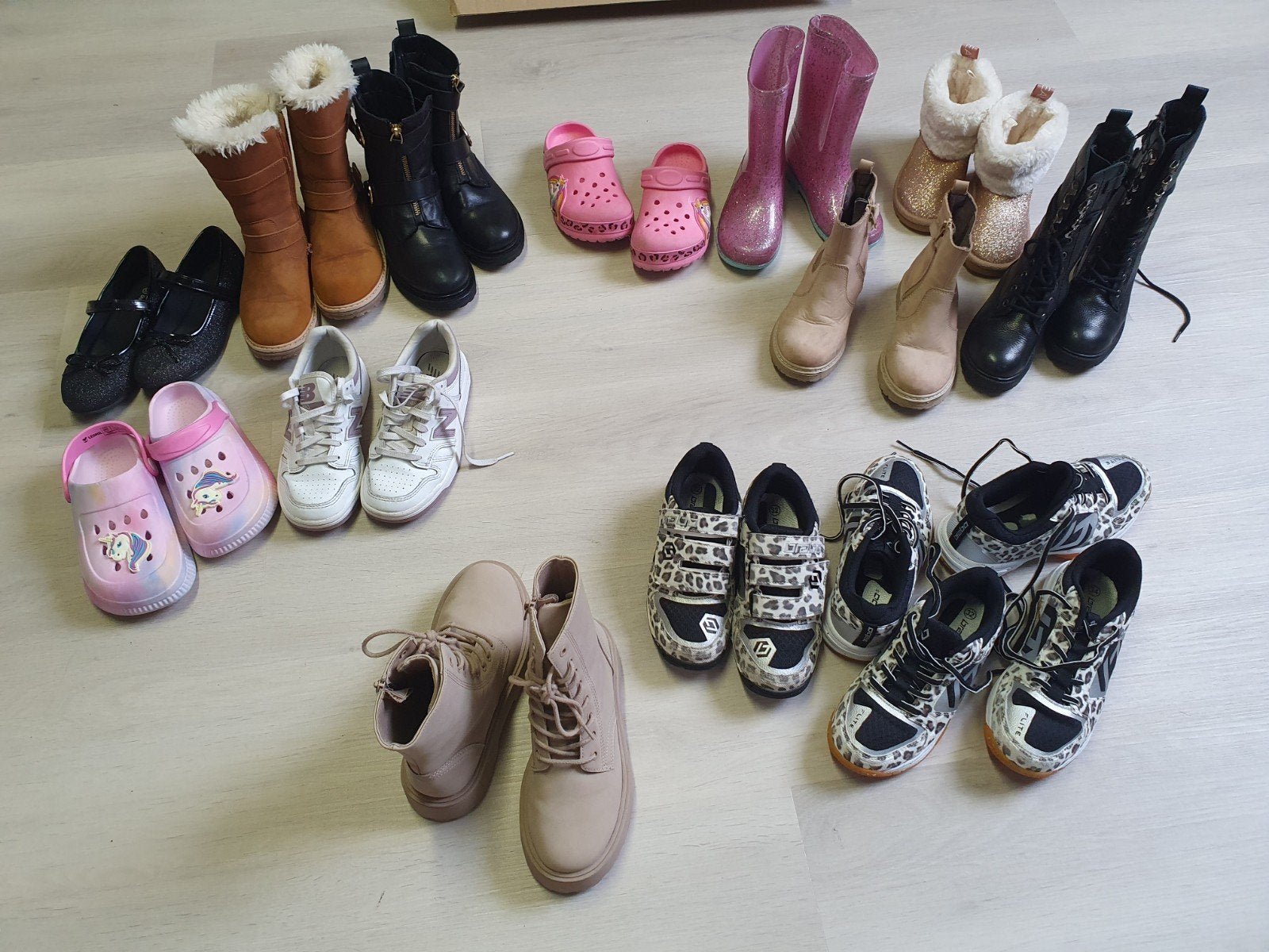 Meisjes schoenen diverse maten en stijlen, Ophalen of Verzenden, Meisje