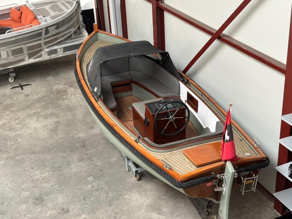 Sloep Victoria 700 met 31pk binnenboordmotor, Ophalen, Gebruikt, Binnenboordmotor, Diesel