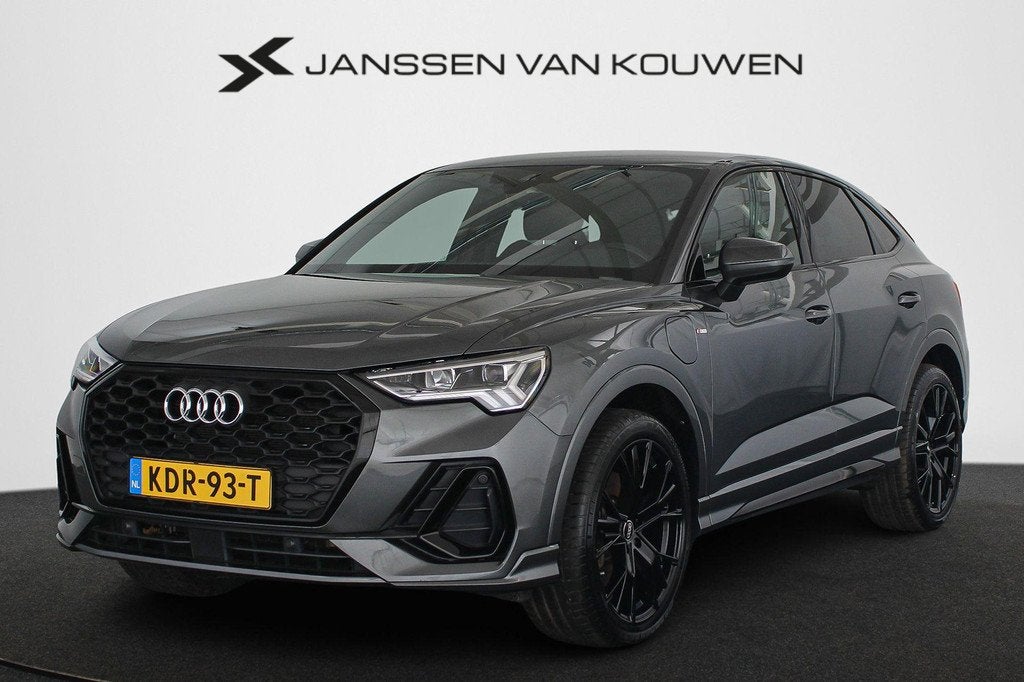 Audi Q3 Sportback 45 TFSI e S Edition Keyless LED Adaptieve, Auto's, Audi, Gebruikt, 13 kWh, SUV of Terreinwagen, Te koop
