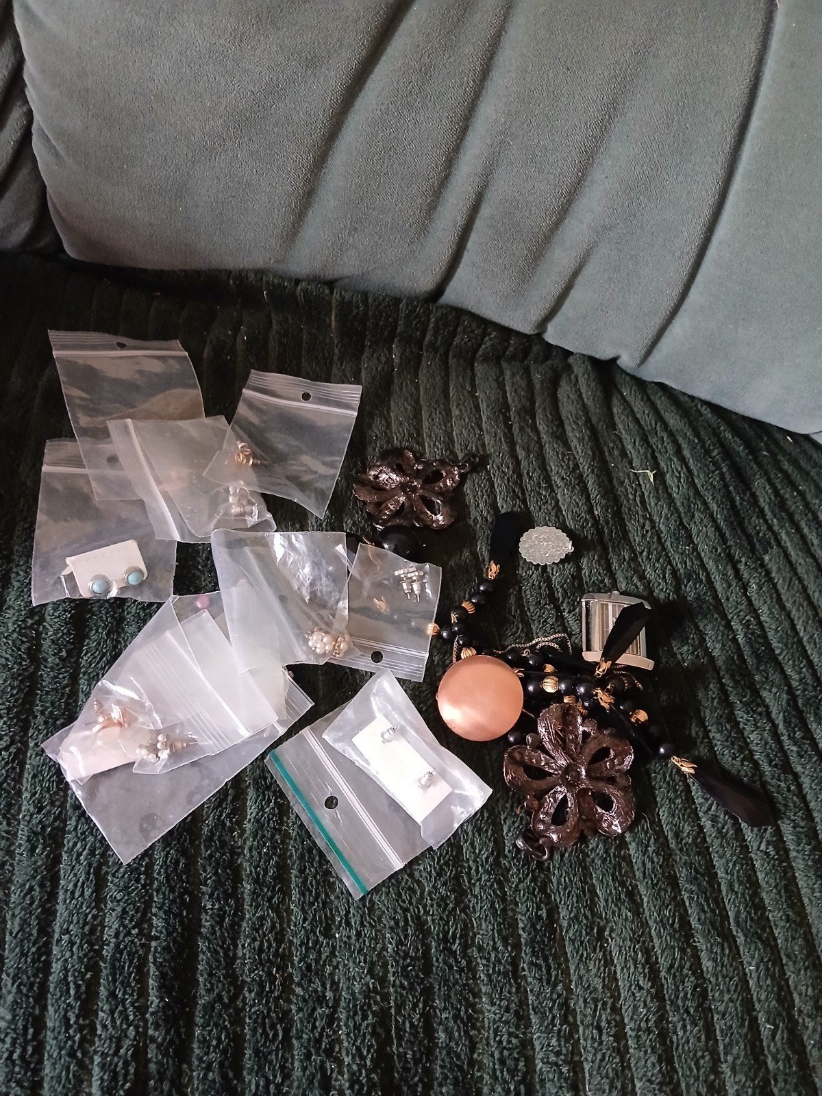 diverse sieraden, Ophalen