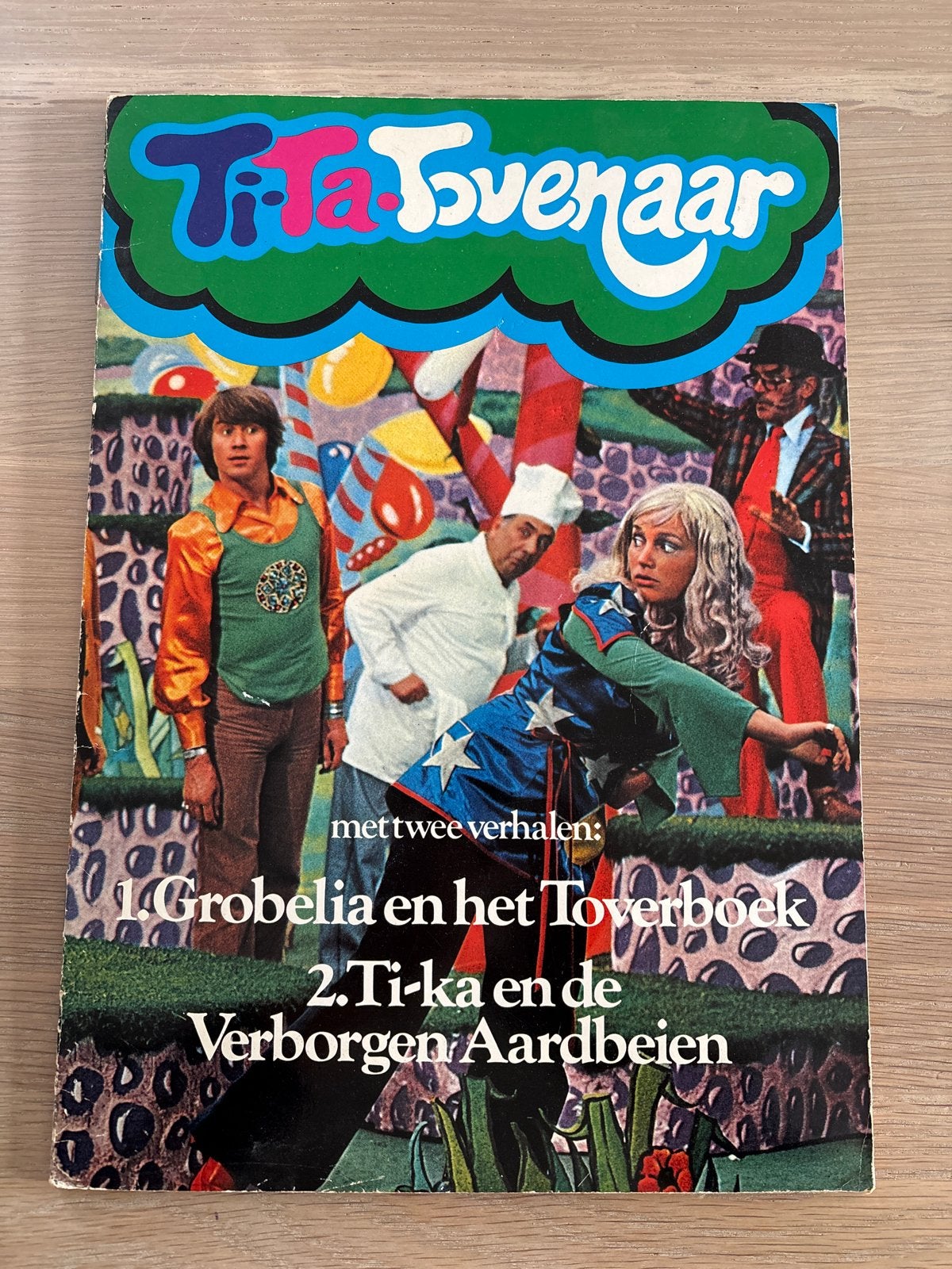 2 Ti-Ta tovenaar strips incl. alle 16 toverlantaarn strips, Boeken, Meerdere stripboeken, Ophalen of Verzenden, Gelezen