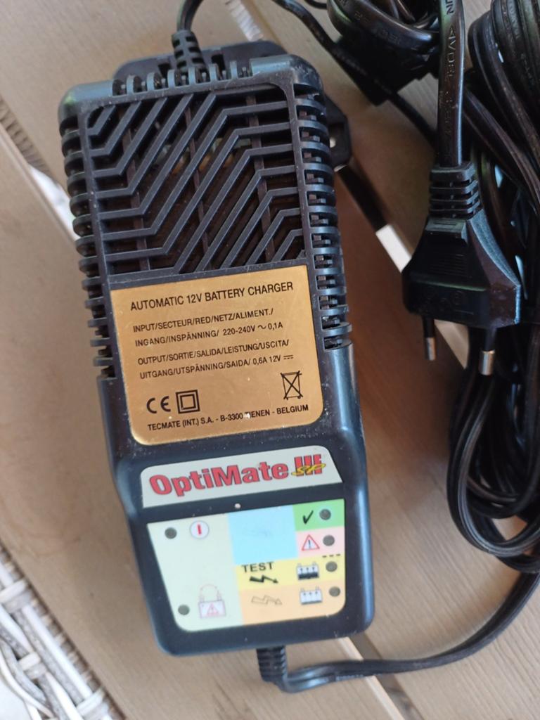 Optimate 3 SP acculader, Ophalen, Gebruikt, Universele onderdelen