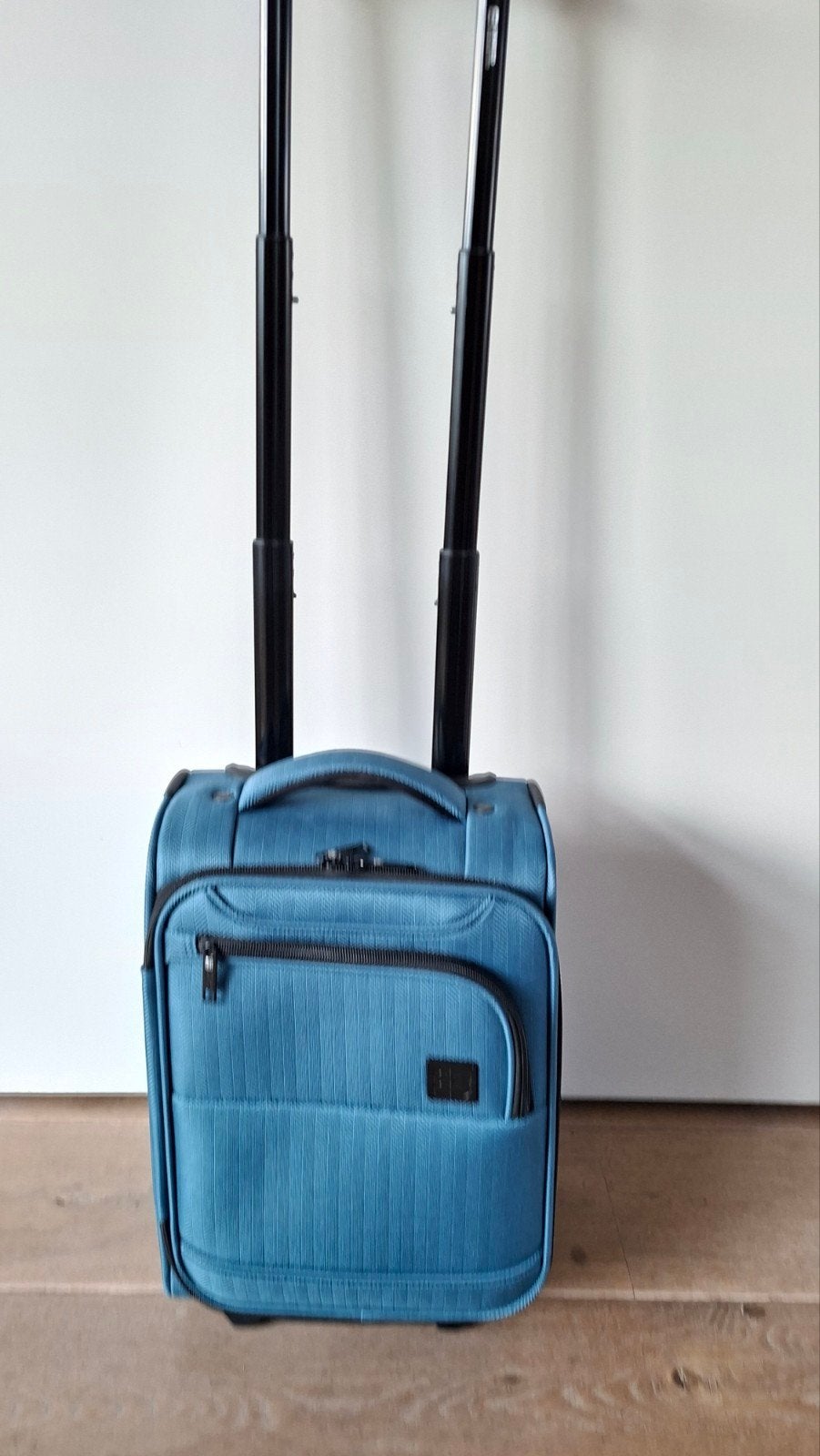 Enrico Benetti handbagage koffer - Blauw, Uitschuifbare handgreep, 20 tot 30 cm, Blauw, Minder dan 40 cm