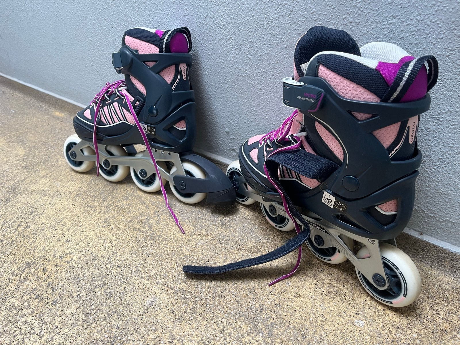 Verstelbare Oxelo skates roze/zwart maat 35-38, Sport en Fitness, Skeelers, Ophalen, Verstelbaar, Kinderen, Zo goed als nieuw