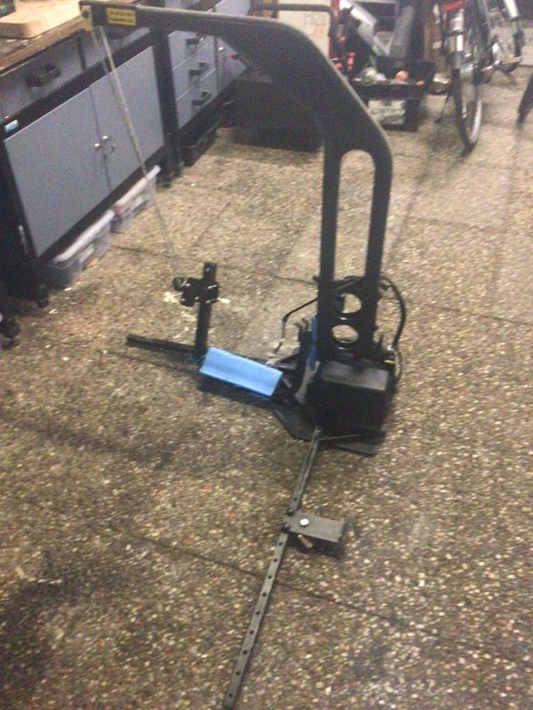 Auto scootmobiel lift 140kg, Ophalen