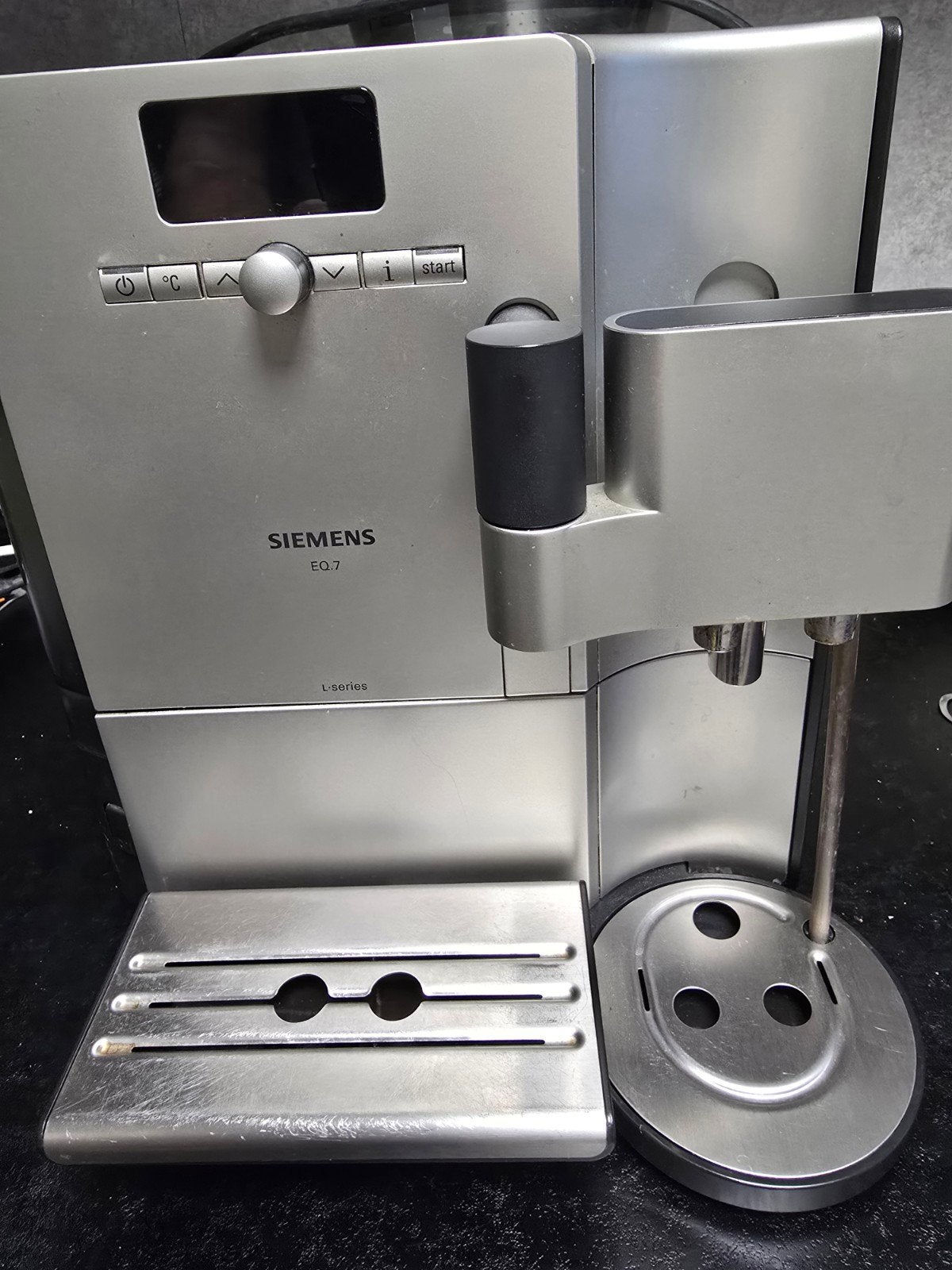Siemens EQ7-machine: Efficiënt en in topstaat!, Ophalen of Verzenden