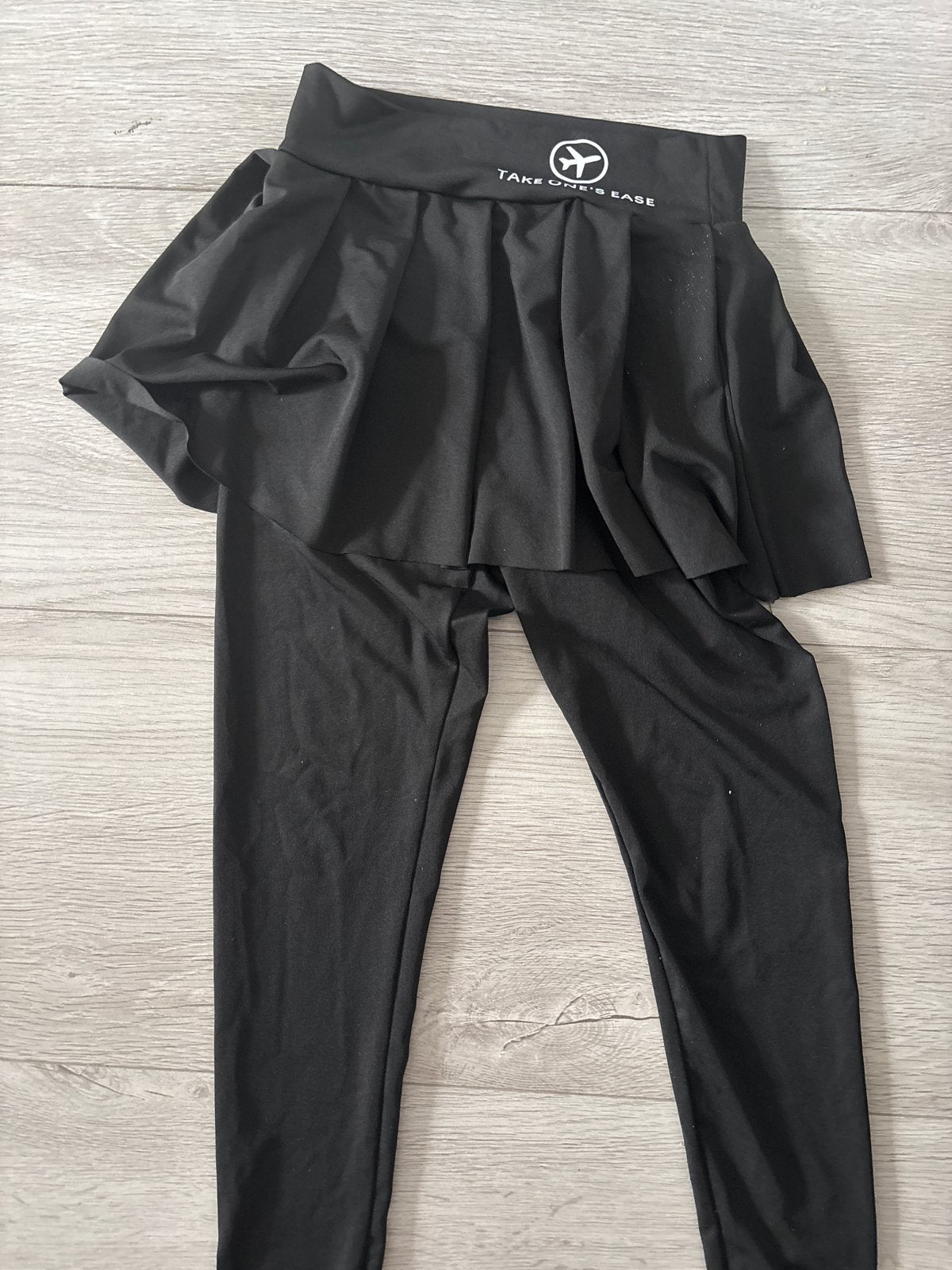 Zwarte sportlegging met rokje - Take One's Ease, Ophalen, Zwart, Maat 34 (XS) of kleiner, Fitness of Aerobics