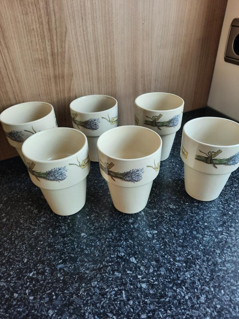 Stapel bekers van Jet ter Steege met Lavendel, Huis en Inrichting, Keuken | Servies, Keramiek, Overige typen, Ophalen of Verzenden