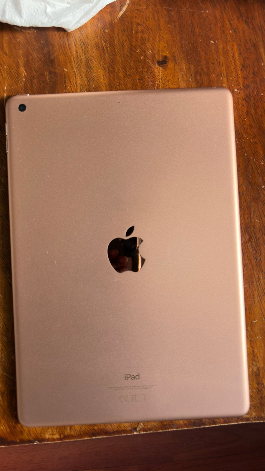 Foto 4 van Apple iPad 7e generatie 32GB Wi-Fi Goud