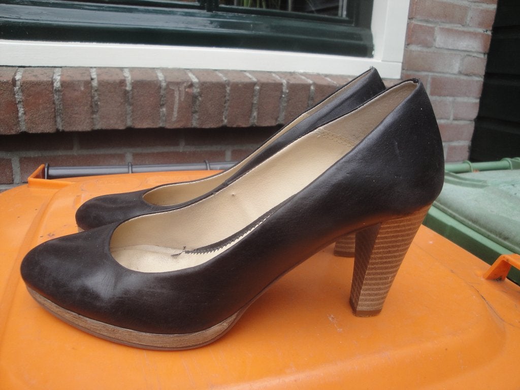 Zwarte leren pumps MANFIELD maat 39 (z.g.a.n.), Pumps, Zwart, Ophalen of Verzenden, Zo goed als nieuw