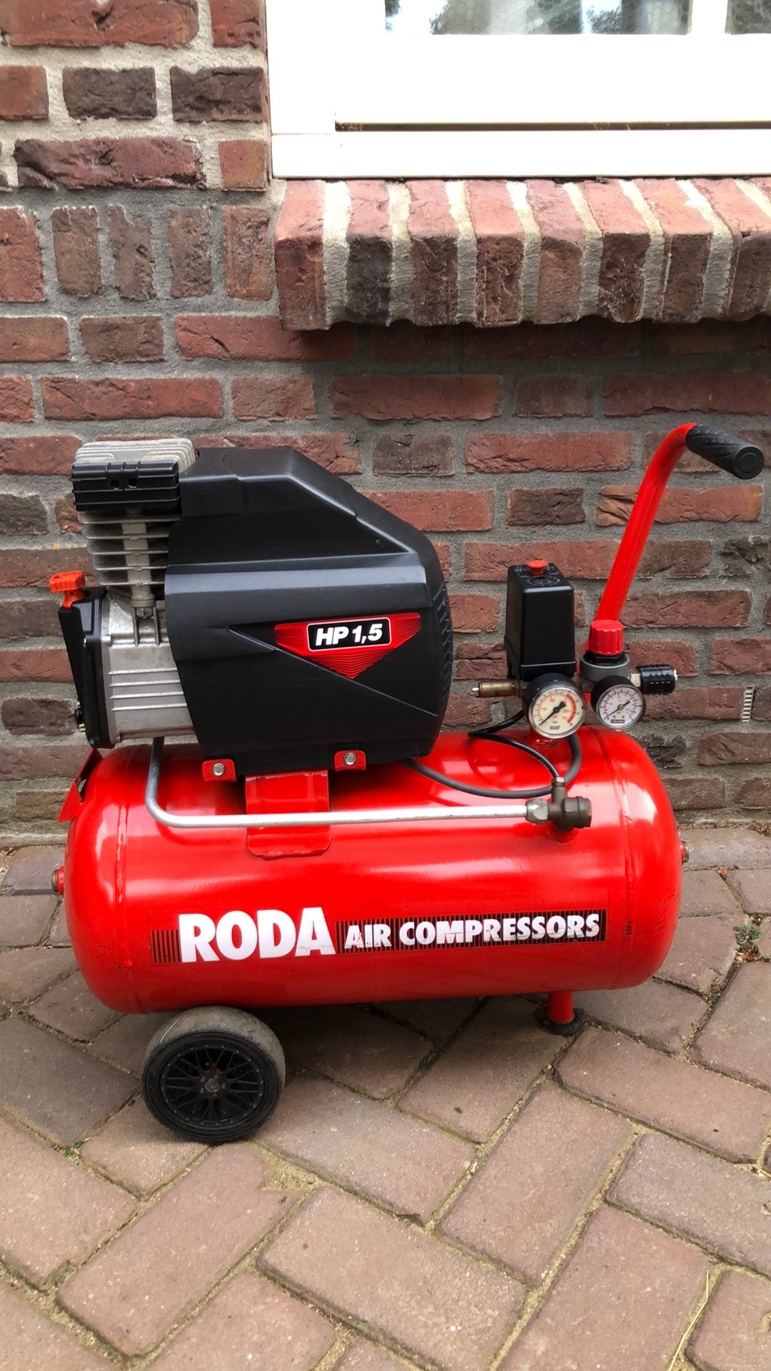 Compressor RODA, Minder dan 25 liter, Ophalen, Zo goed als nieuw, Minder dan 200 liter/min