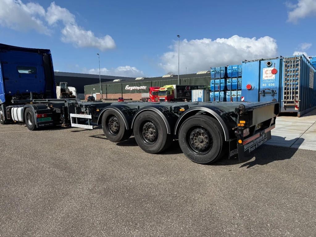Pacton T3-010 TXC343 / Mult chassis / Disc brake / 2x Lift a, Auto's, Vrachtwagens, Overige brandstoffen, Origineel Nederlands