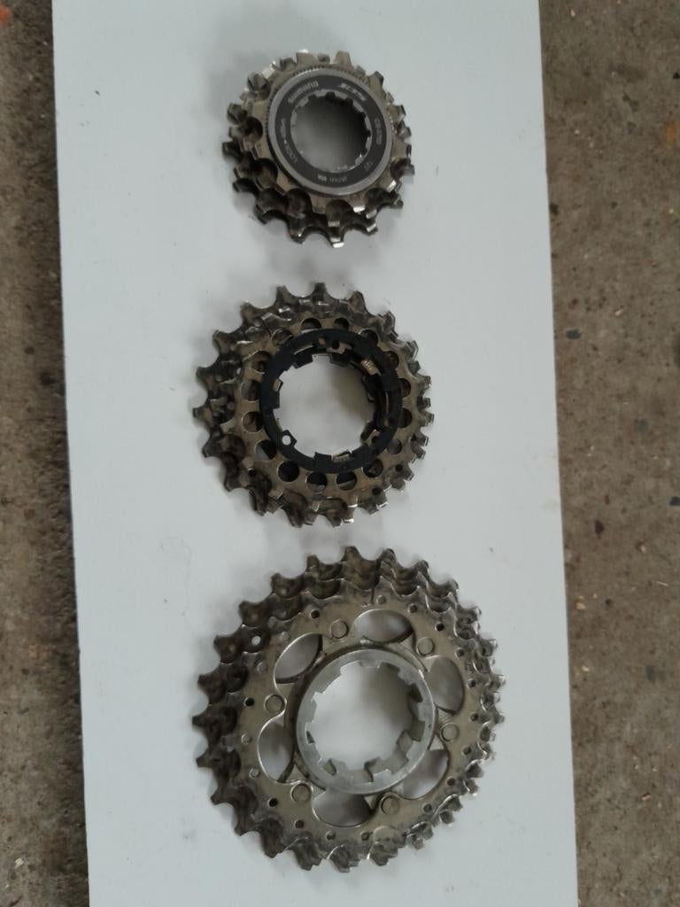 Shimano 105 10 speed cassette cs 5700 12t 25 t, Fietsen en Brommers, Fietsonderdelen, Ophalen, Gebruikt, Derailleur of Ketting