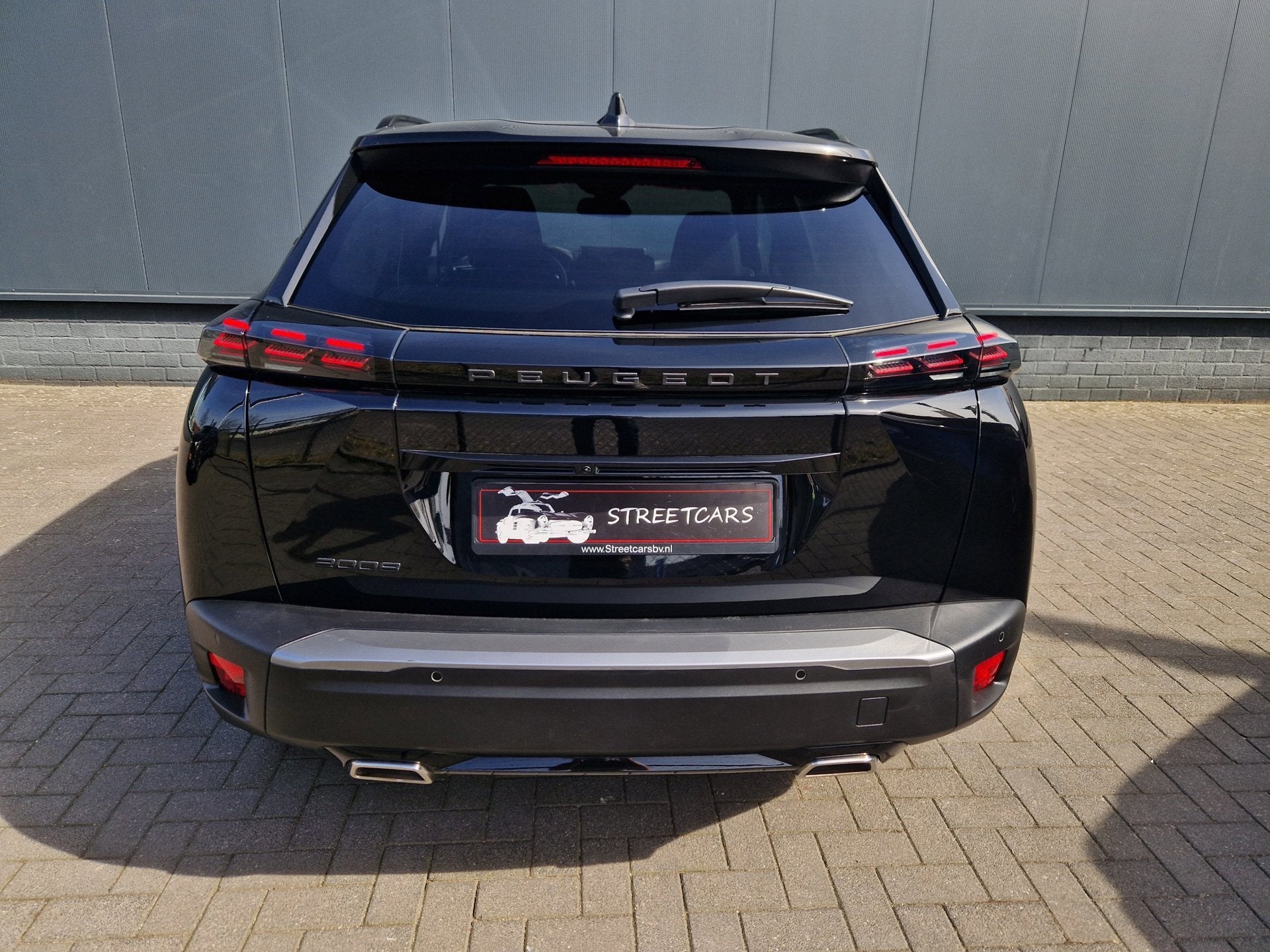 Peugeot 2008 1.2 EAT8 130PK Allure /1e eig /Adap. Cruis /Sto, Auto's, 12 maanden, Gebruikt, Zwart, 1199 cc