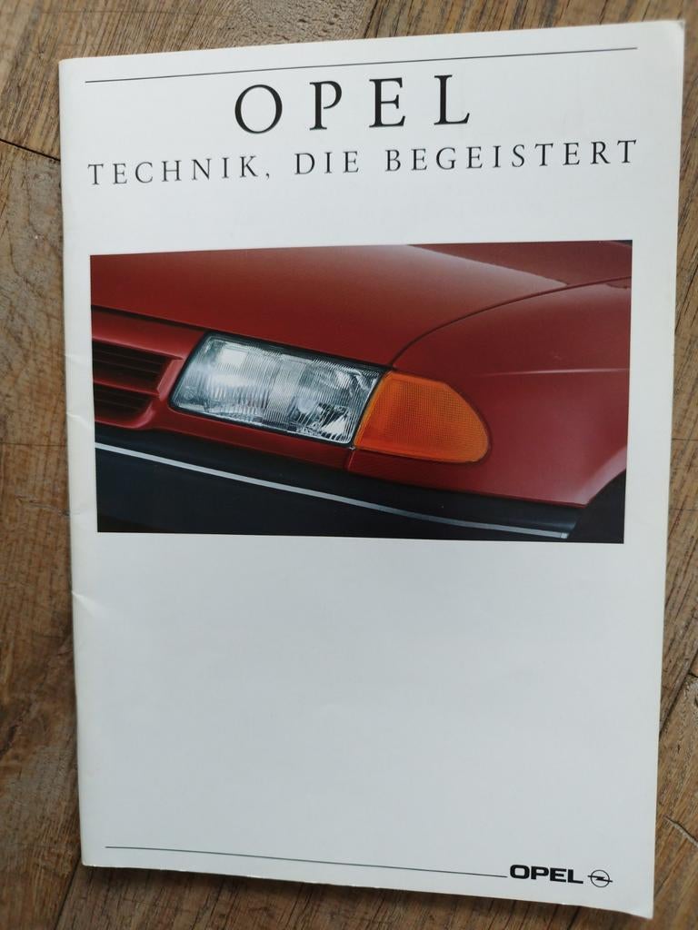 Opel Astra Brochure 1990 - Duits - 44 pagina's, Gelezen, Opel, Opel, Ophalen of Verzenden