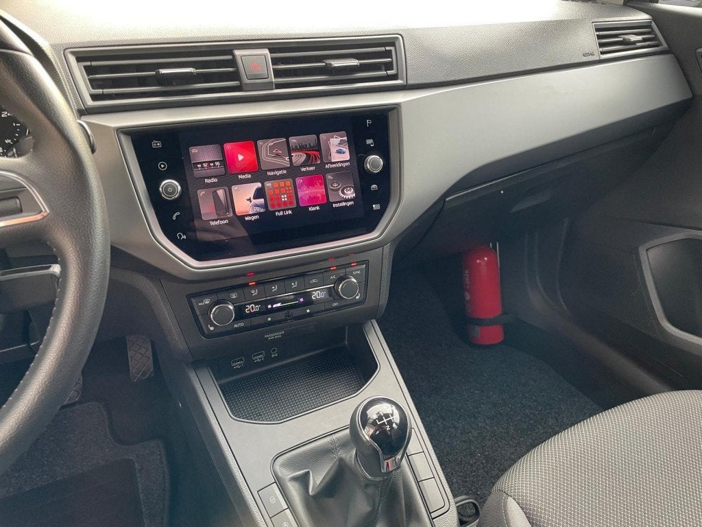 Seat IBIZA 1.0 TSI Business intense, Stoelverwarming, Stuurw, Voorwielaandrijving, 40 €/maand, 95 pk, Electronic Stability Program (ESP)