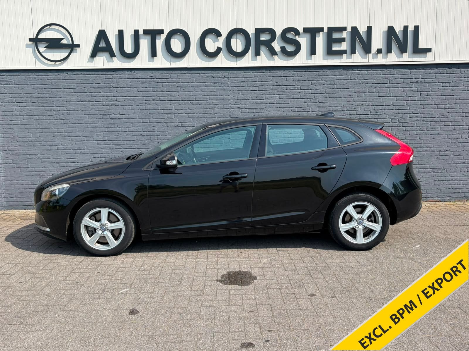 Volvo V40 2.0 D2 Automaat Navi Ecc Bluetooth Cruise Control, Stof, 4 cilinders, 700 kg, Start-stop-systeem
